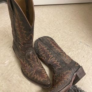 Women’s Ariat Cowboy boots